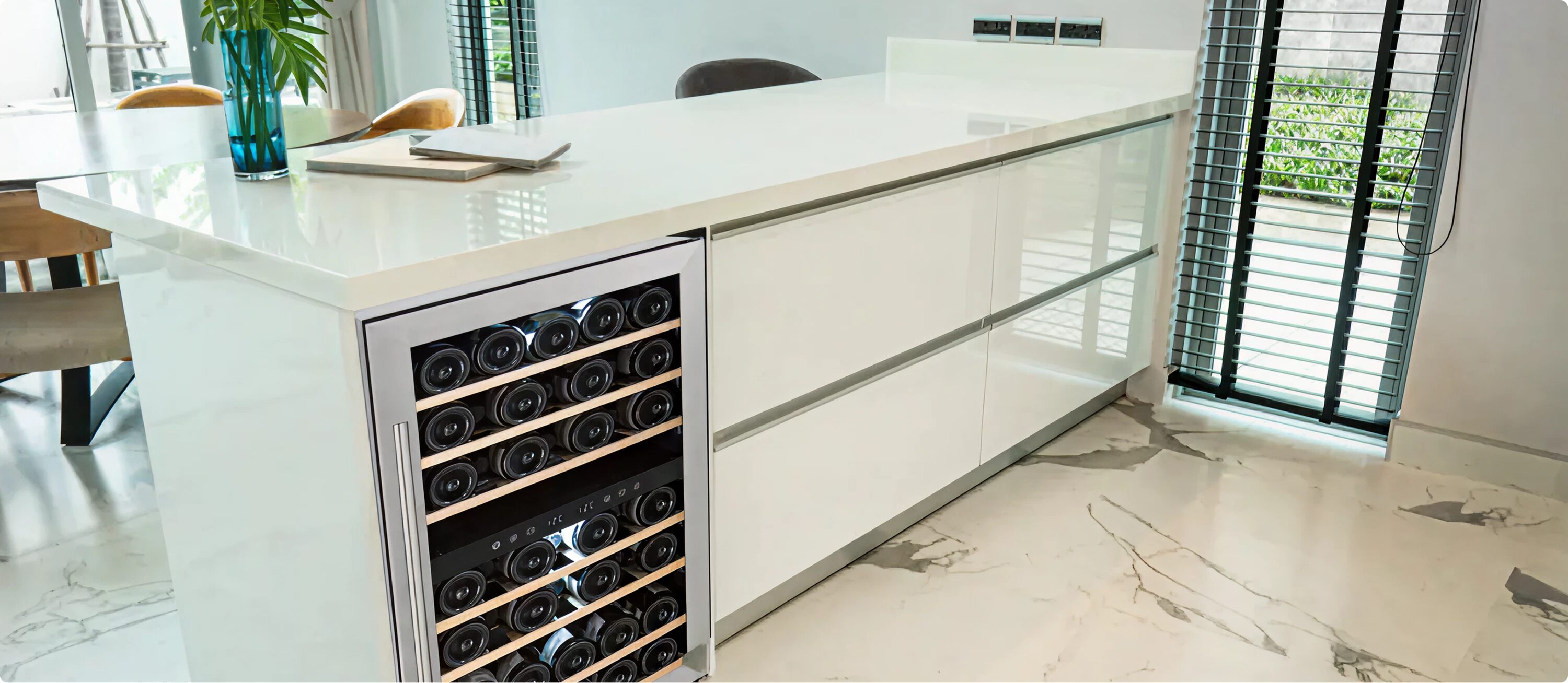 gallery thumbnail for item 1