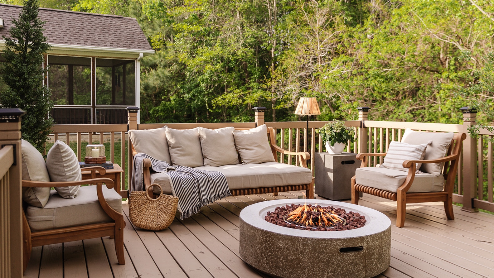 gallery thumbnail for item 1