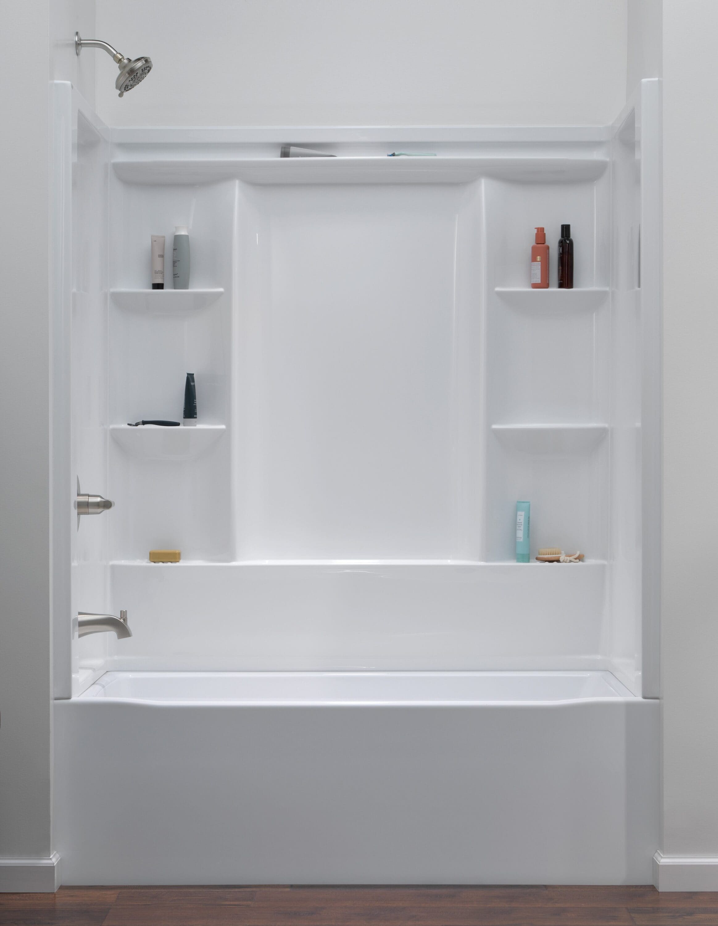 EverEdge 32-in L x 60-in W x 61-in H High Gloss White 3 -Piece Direct to Stud Bathtub Surround